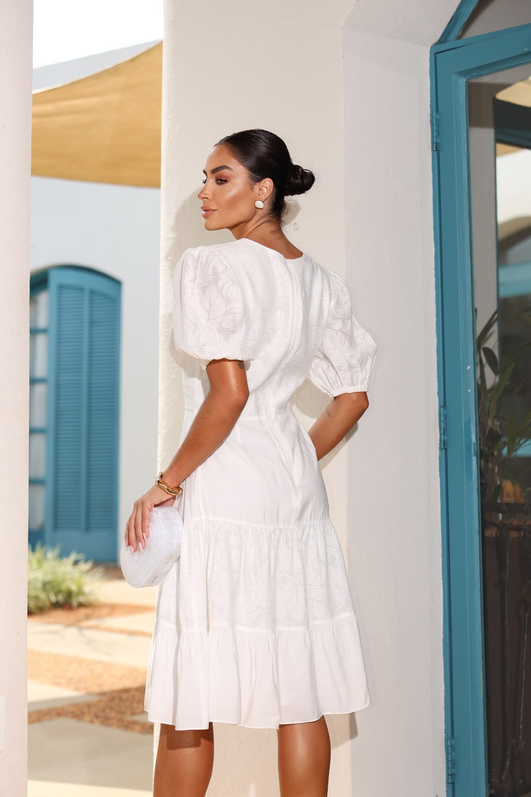 VESTIDO COM RECORTES - 24861