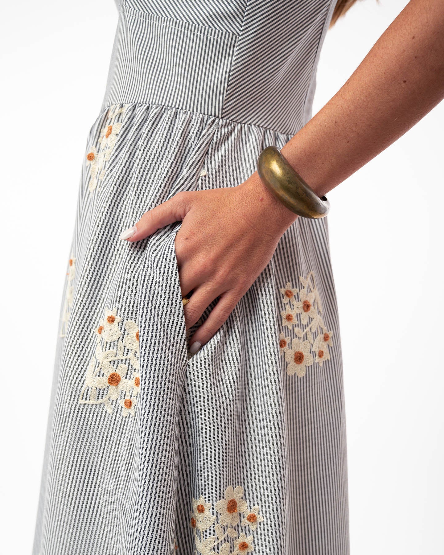 VESTIDO LISTRA COM ALCA 26014