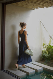 VESTIDO RECORTES BORDADO 26587