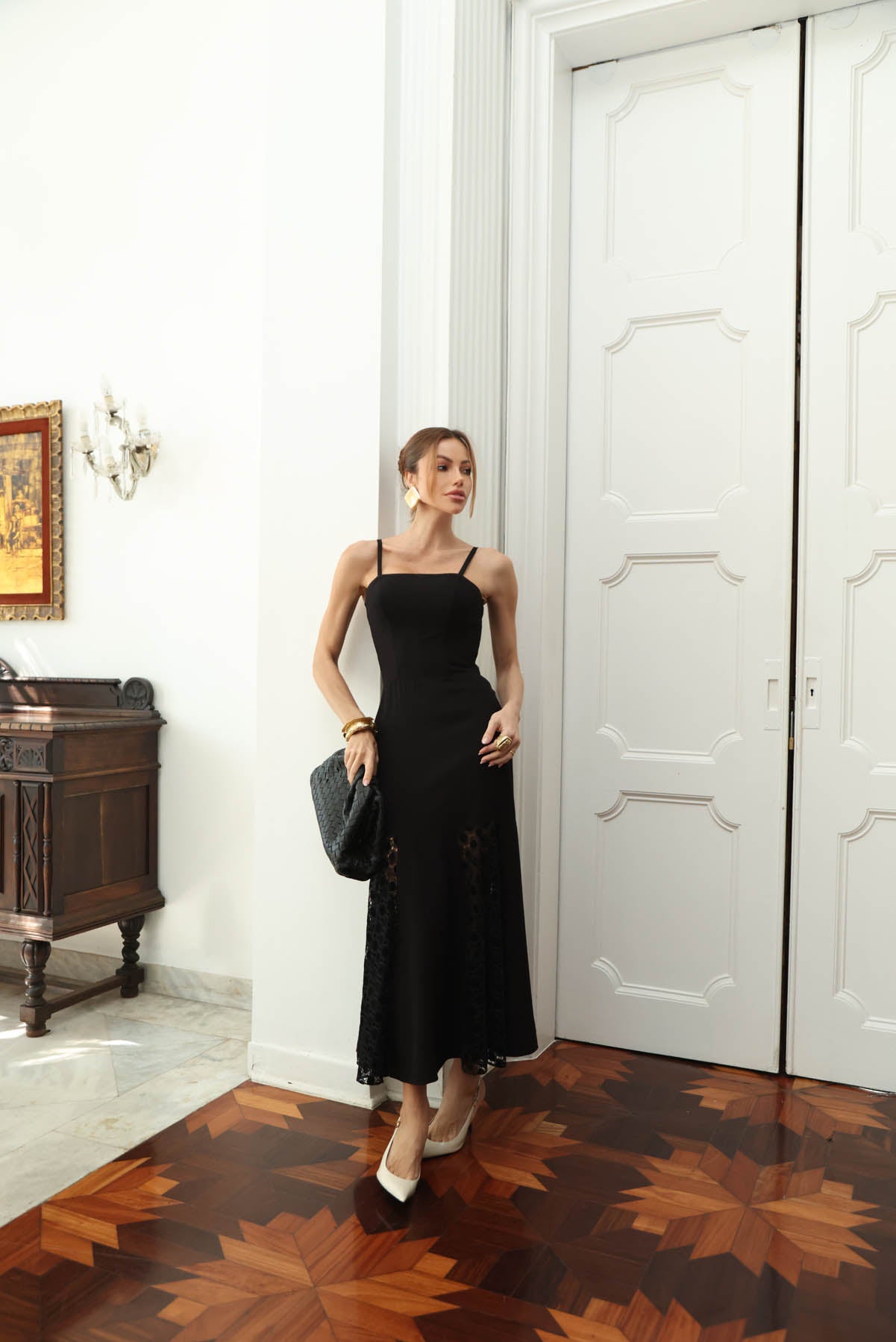 VESTIDO RECORTE RENDA 26354