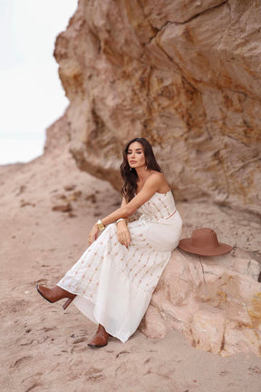 VESTIDO BORDADO DE FLORES- 25037