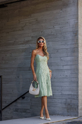 VESTIDO RENDA NESGAS 26287