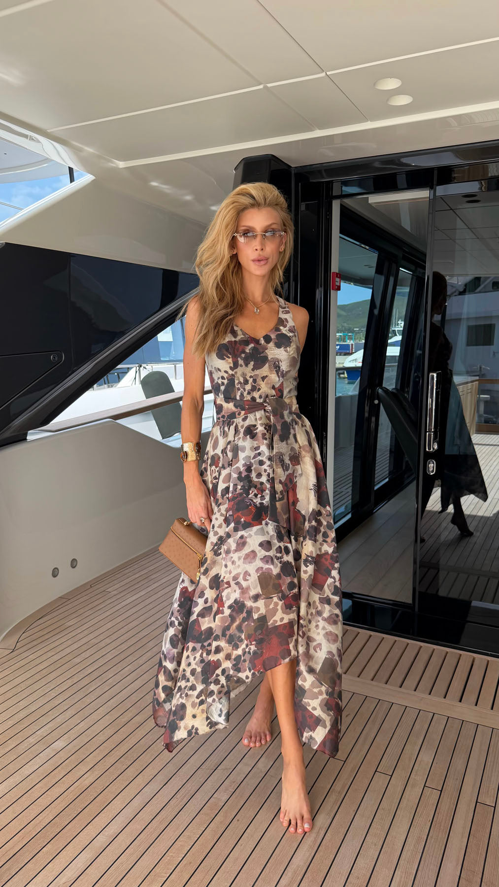 VESTIDO ESTAMPADO COM PONTAS 26646