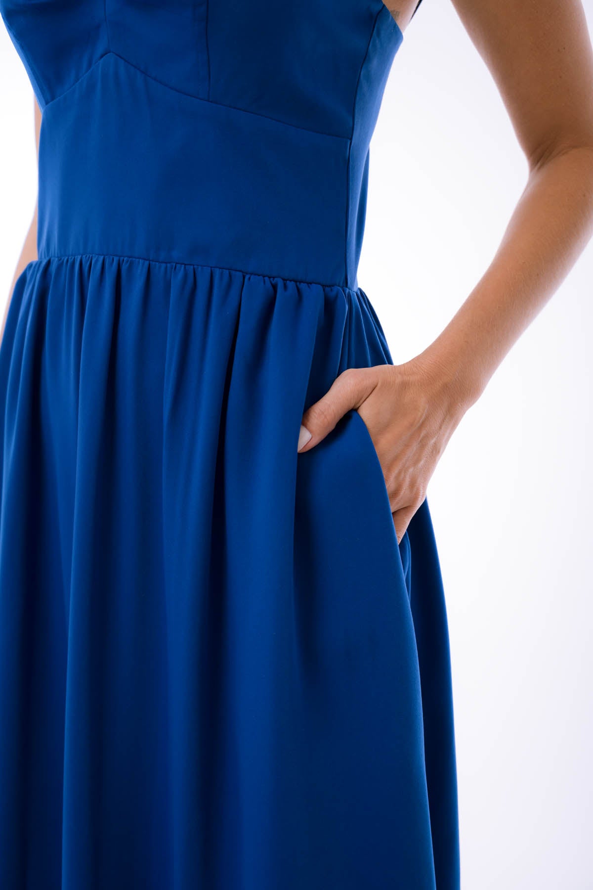 VESTIDO DETALHE TIRAS 26209