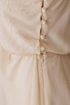 VESTIDO COM RENDA 25905