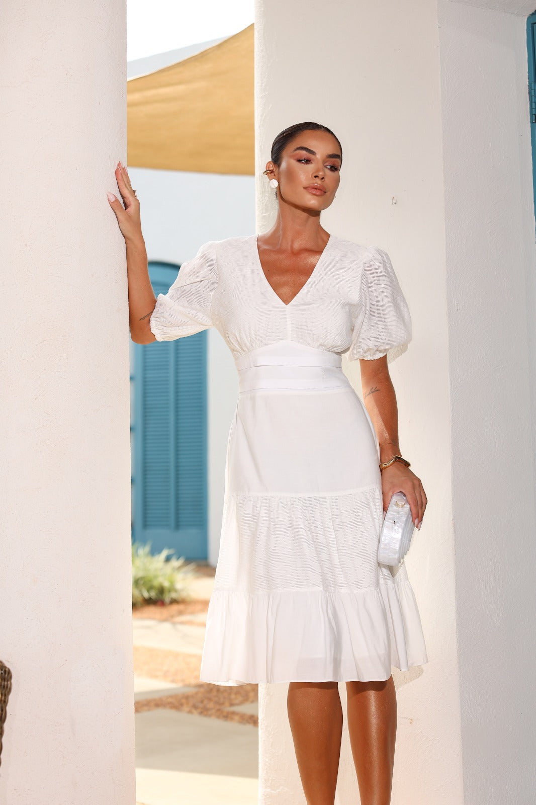 VESTIDO COM RECORTES - 24861