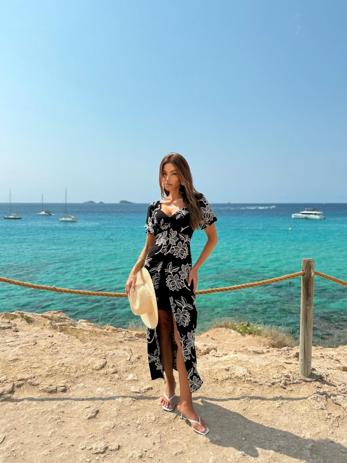 VESTIDO ABERTURA FRENTE 25714